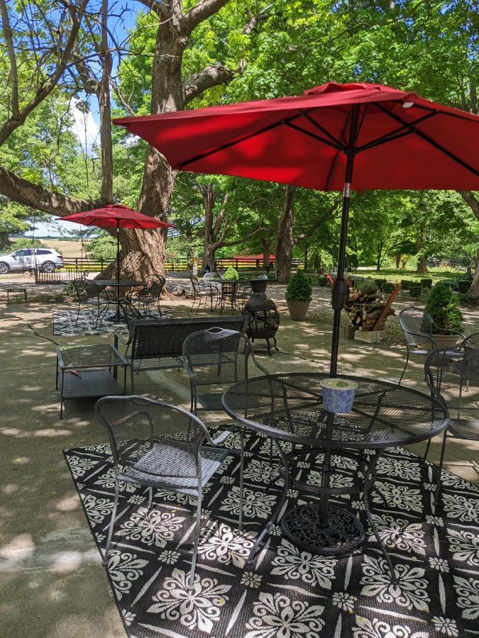 Maple Hill Manor Bed & Breakfast Springfield Экстерьер фото