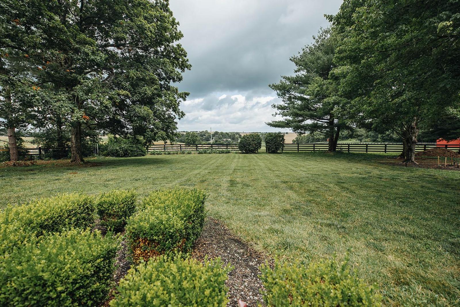Maple Hill Manor Bed & Breakfast Springfield Экстерьер фото