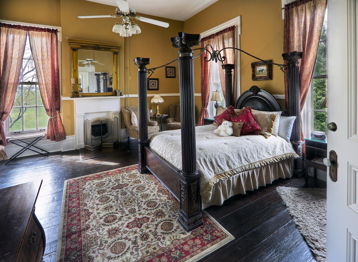 Maple Hill Manor Bed & Breakfast Springfield Экстерьер фото